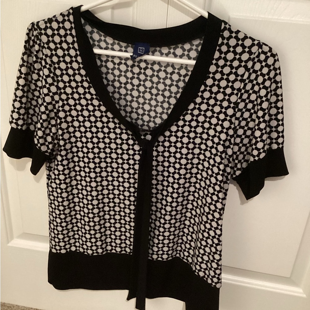 Reitmans medium blouse.
